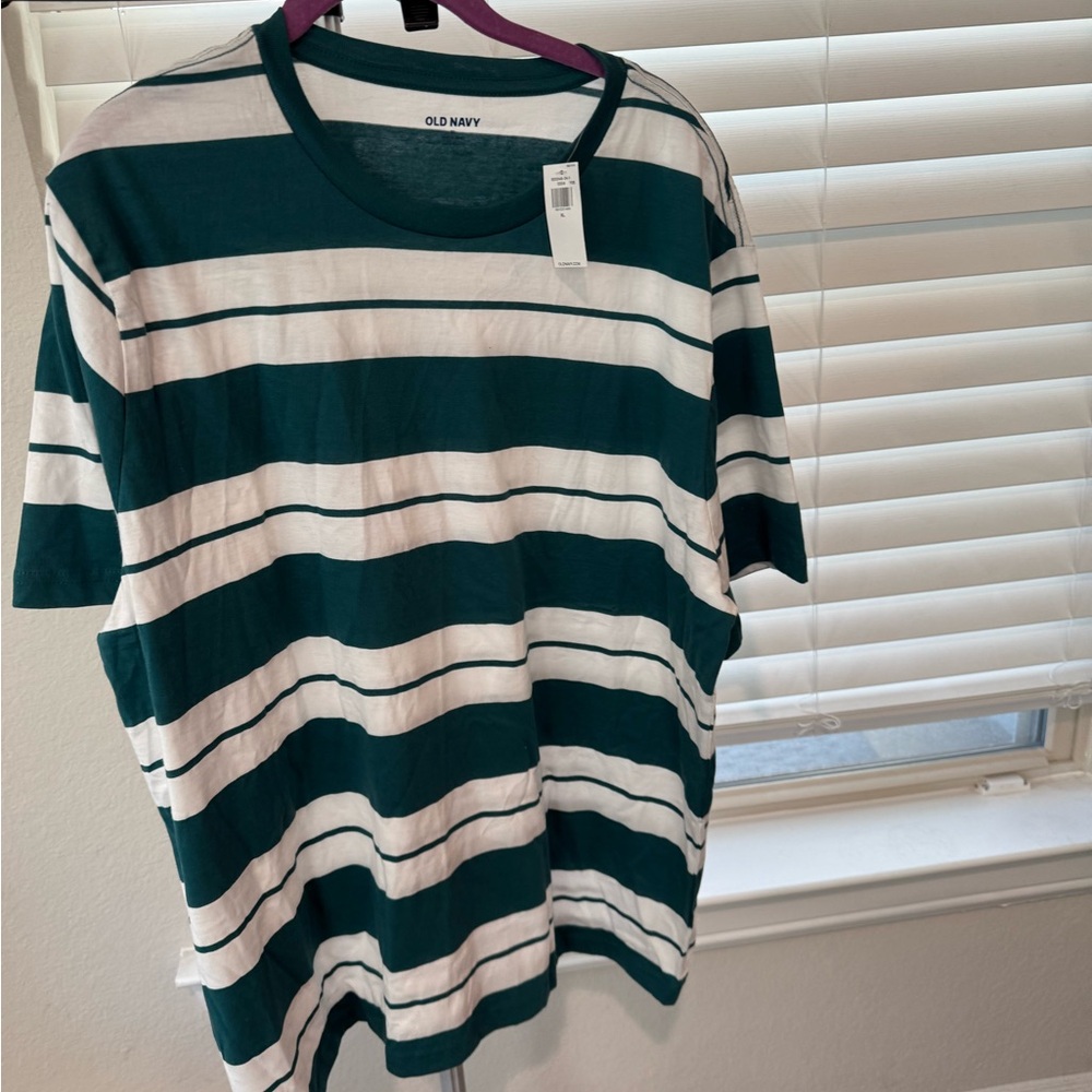 Old Navy Men's Teal and White Striped Tee